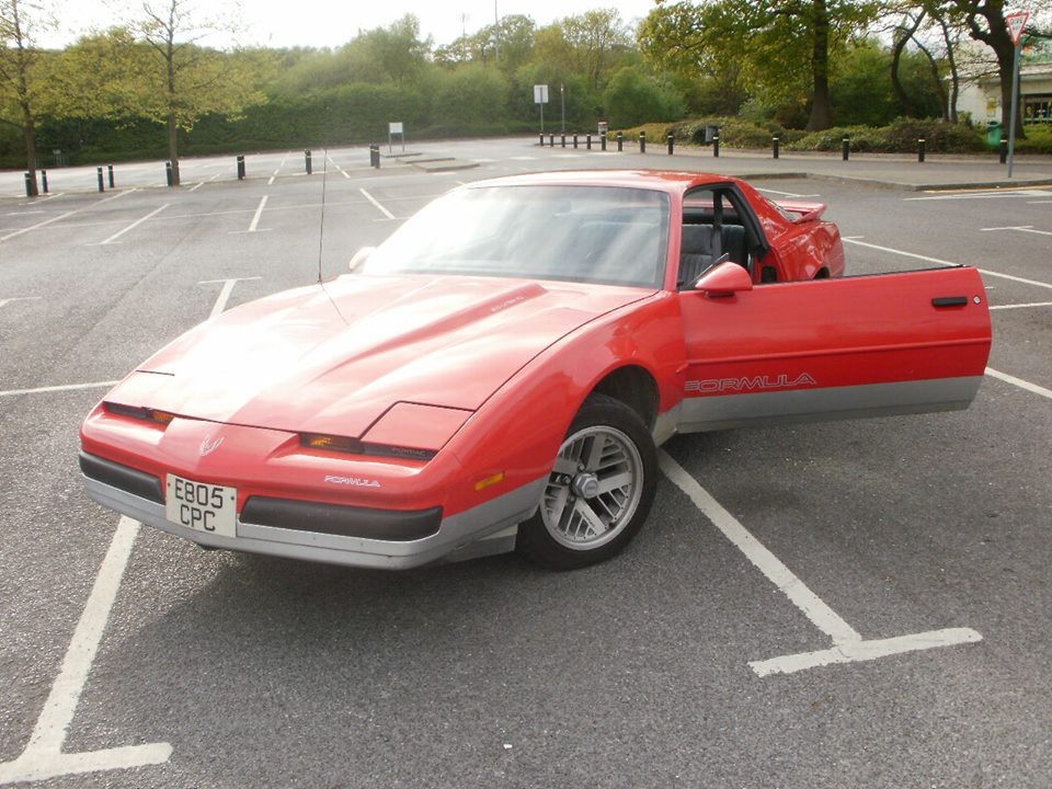 1988 Pontiac Firebird Image 1
