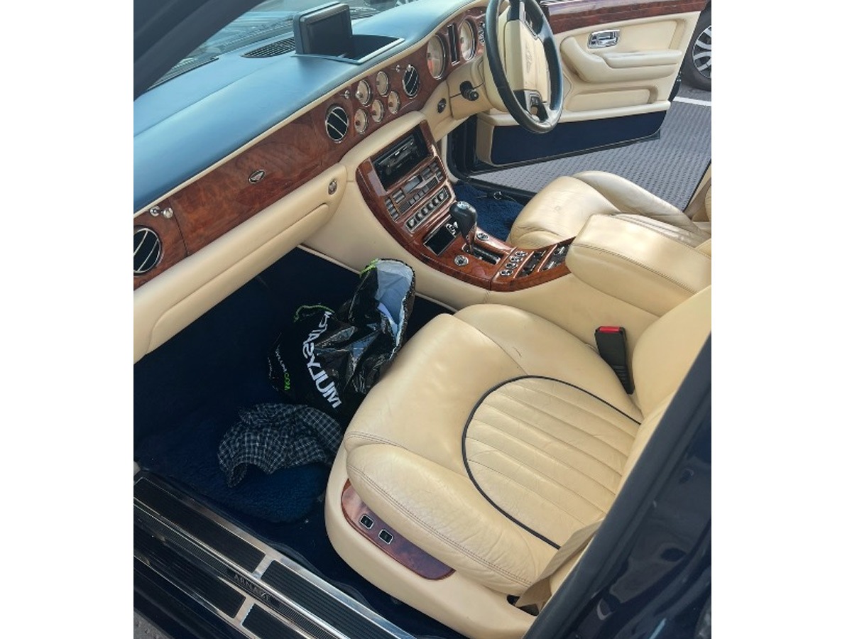 1999 Bentley Arnage Image 3