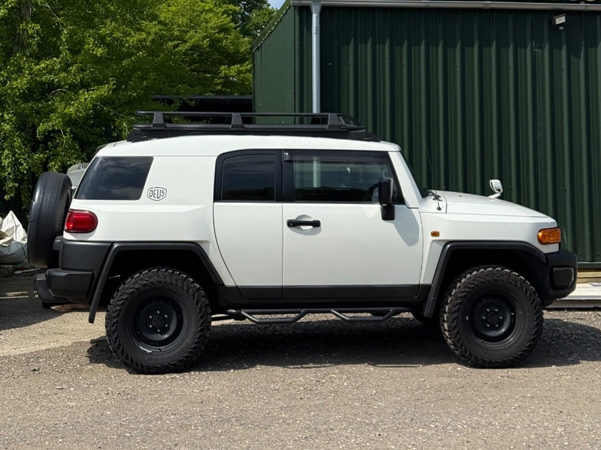 2013 Toyota Fj Cruiser Image 3