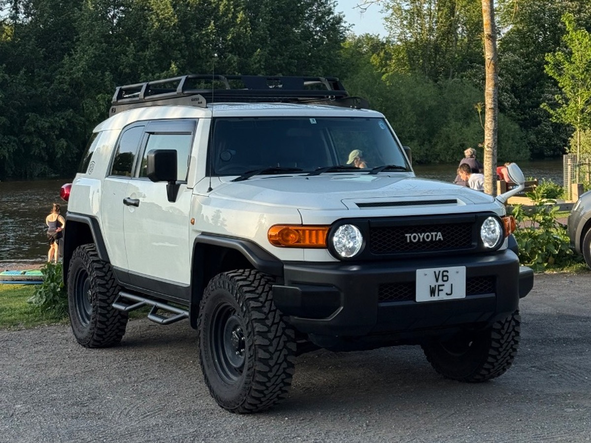 2013 Toyota Fj Cruiser Image 4