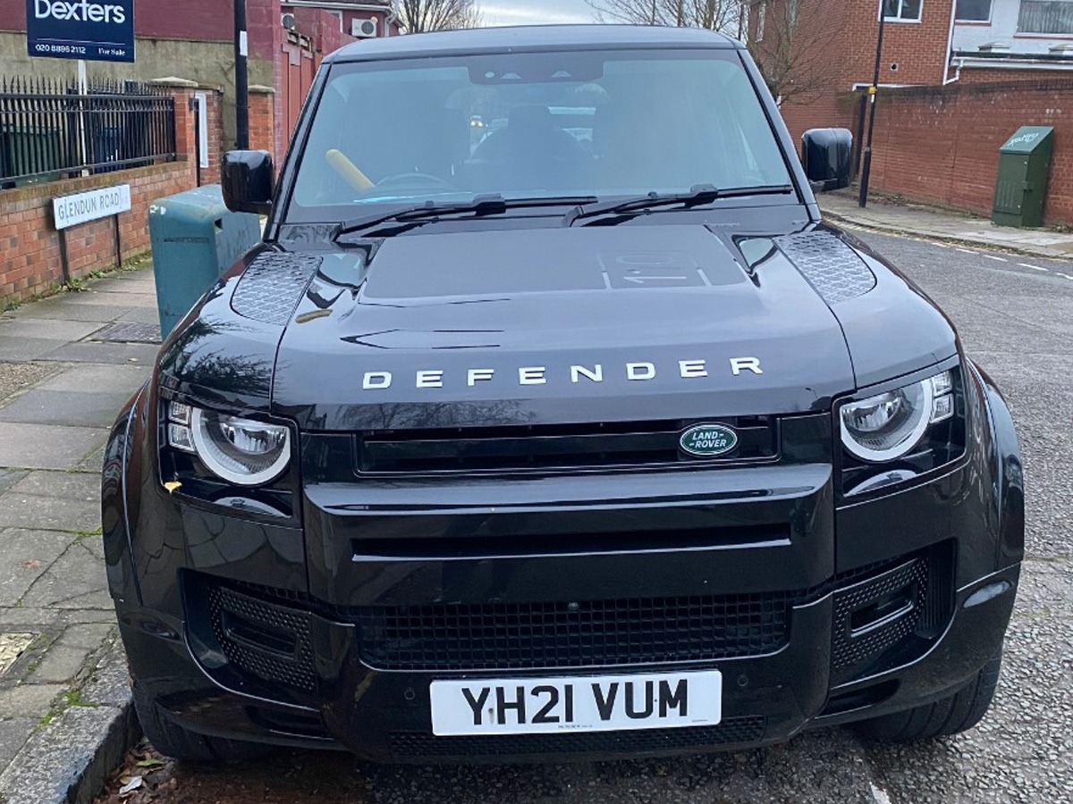 2021 Land Rover Defender 110 Image 1