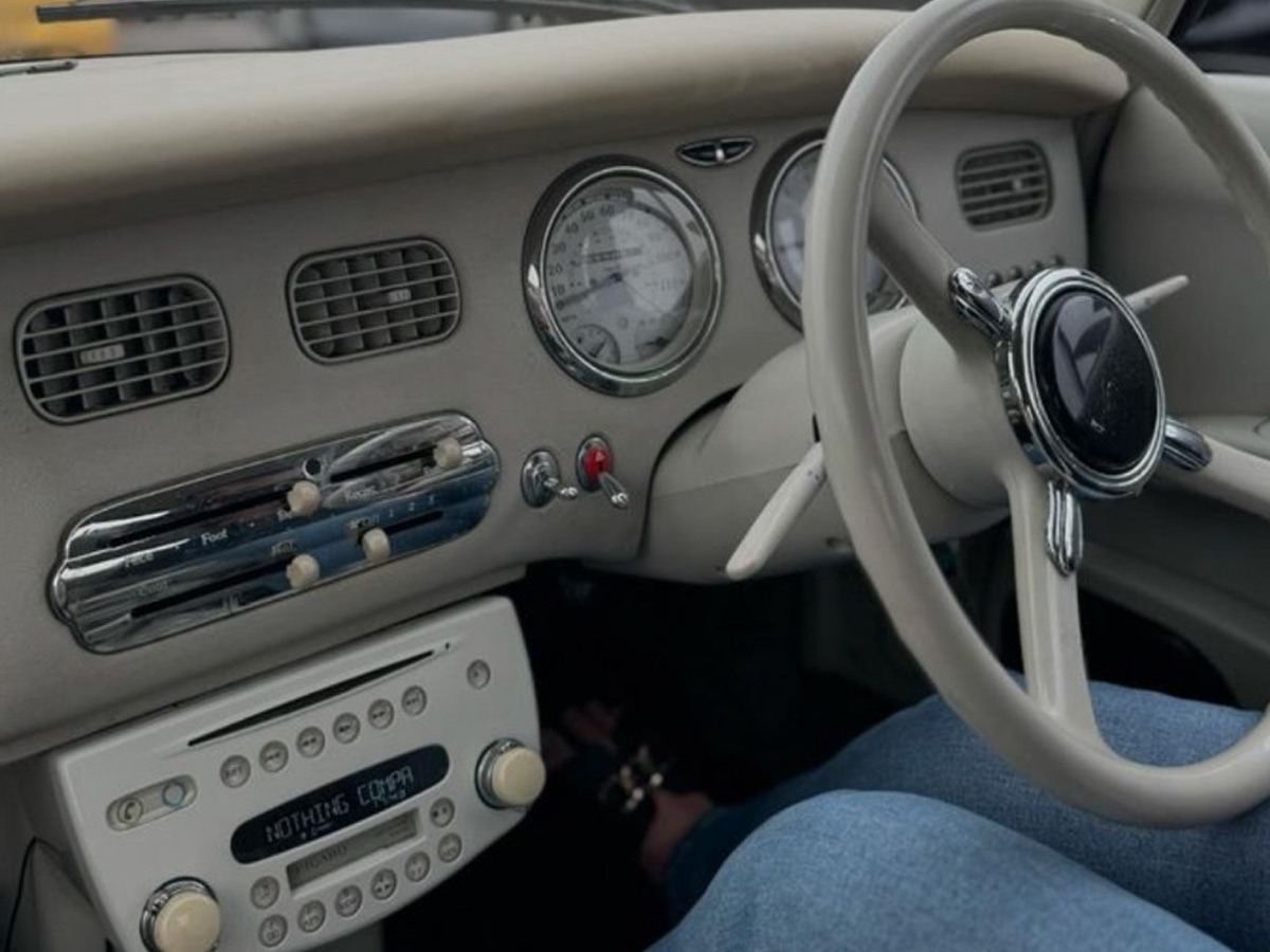 1991 Nissan Figaro Image 6