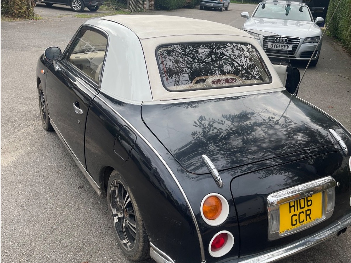 1991 Nissan Figaro Image 2