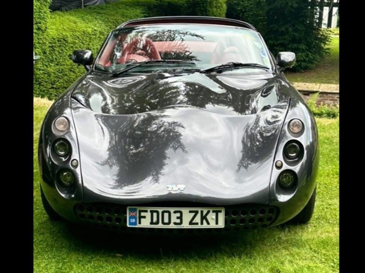 2003 TVR Tuscan Image 3