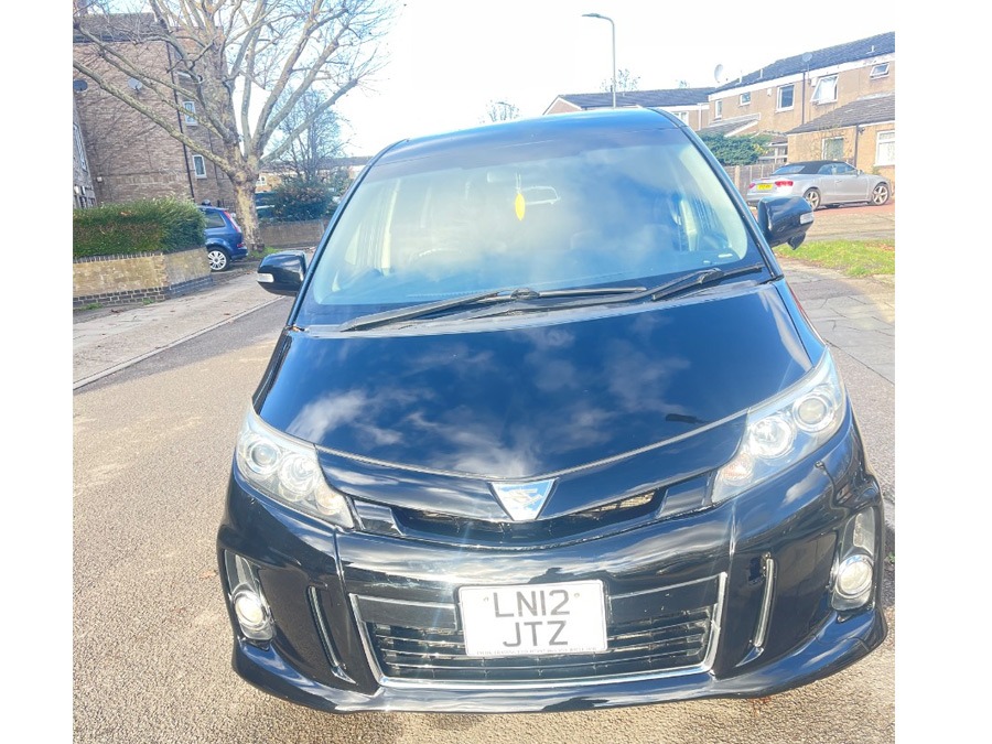 2012 Toyota Estima Image 1