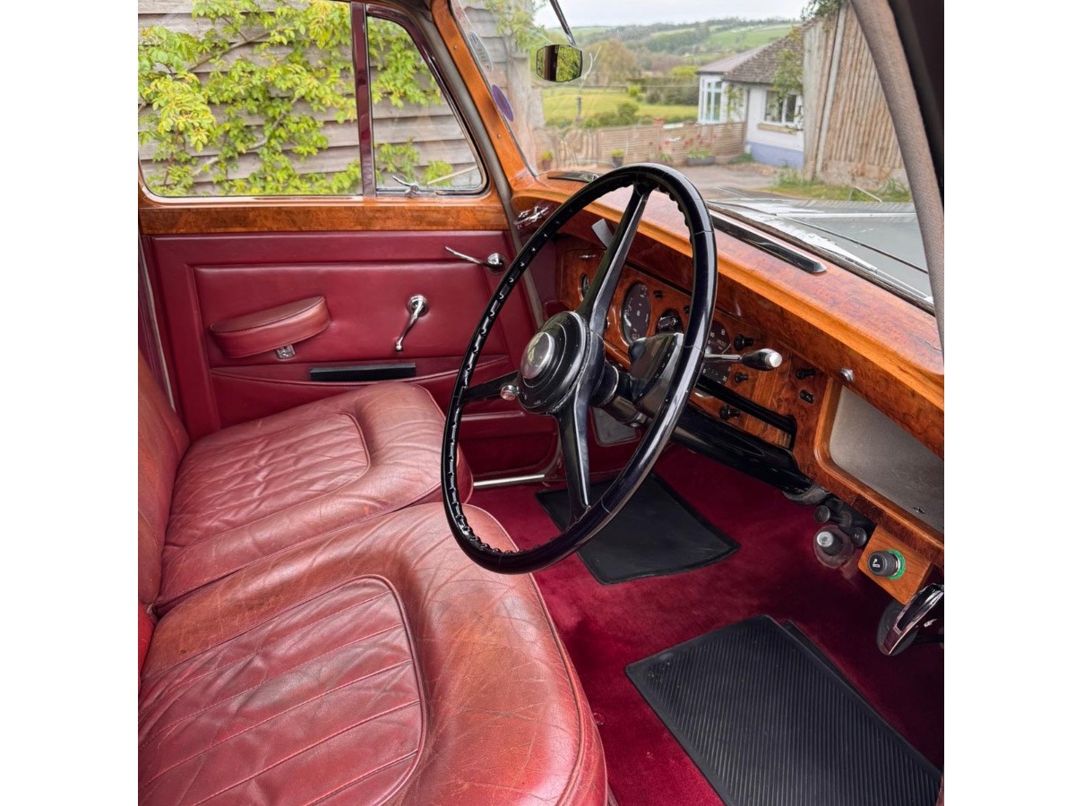 1953 Bentley R-Type Image 7
