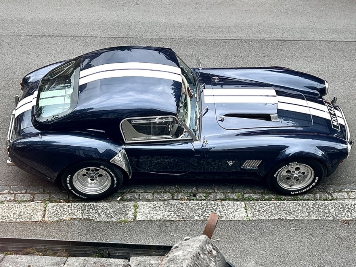 1973 AC Cobra Image 8