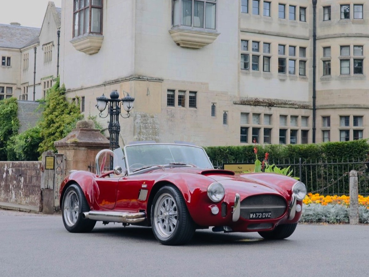 1968 AC Cobra Image 2