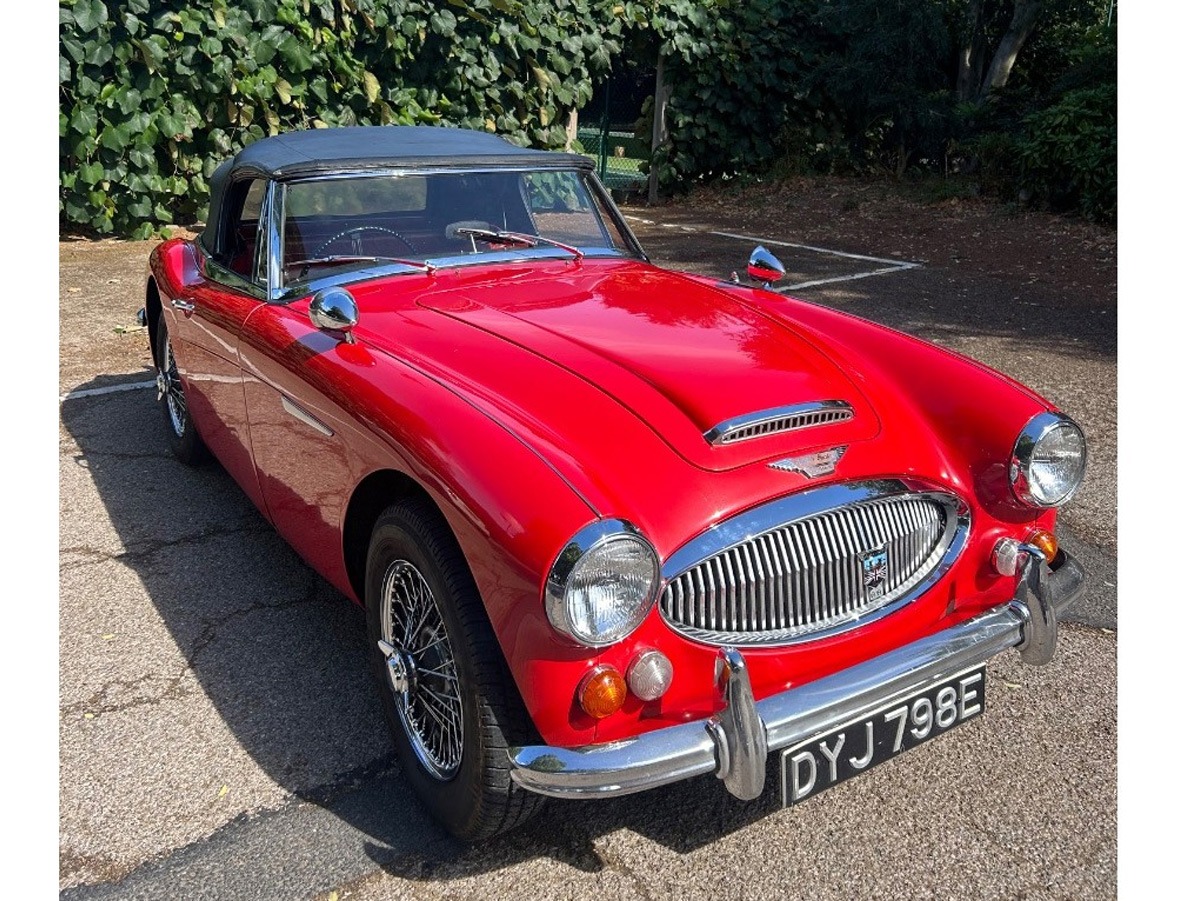 1967 Austin Healey 3000 Image 2
