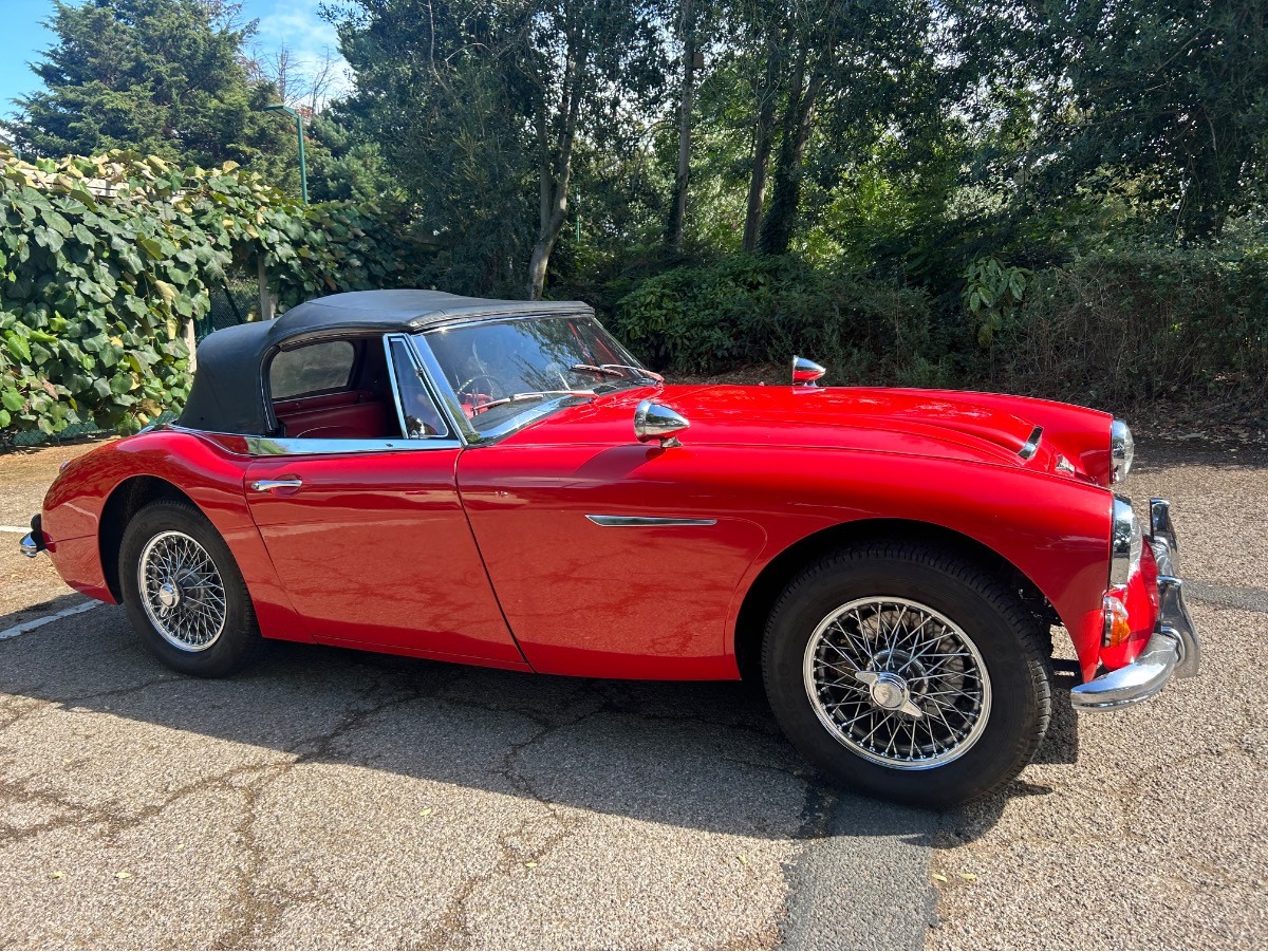 1967 Austin Healey 3000 Image 3