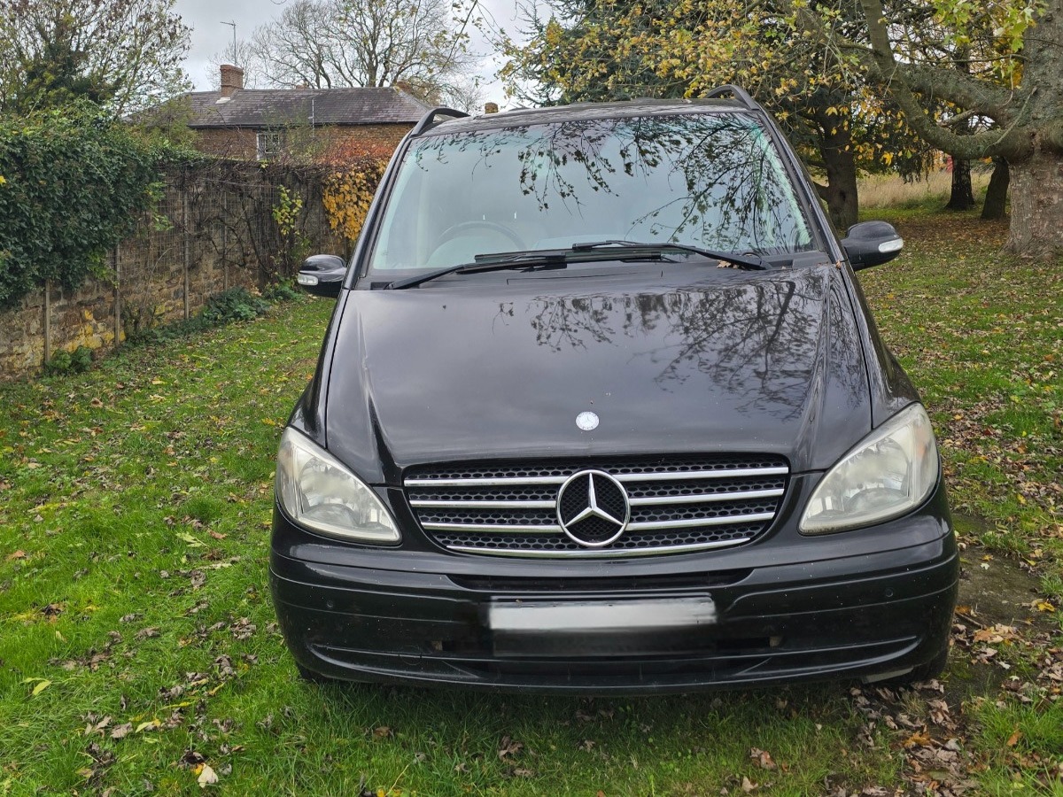 2009 Mercedes-Benz Other Image 1