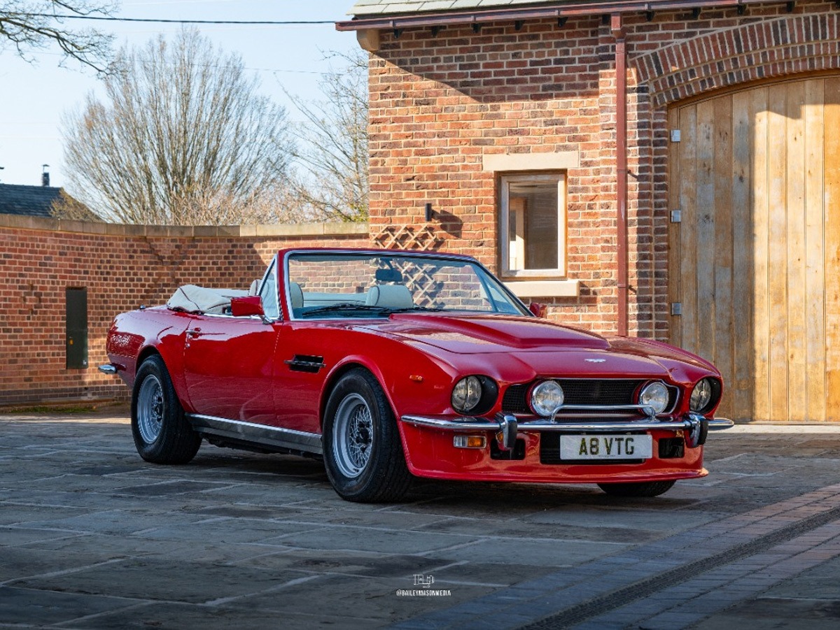 1983 Aston Martin V8 Vantage Image 1