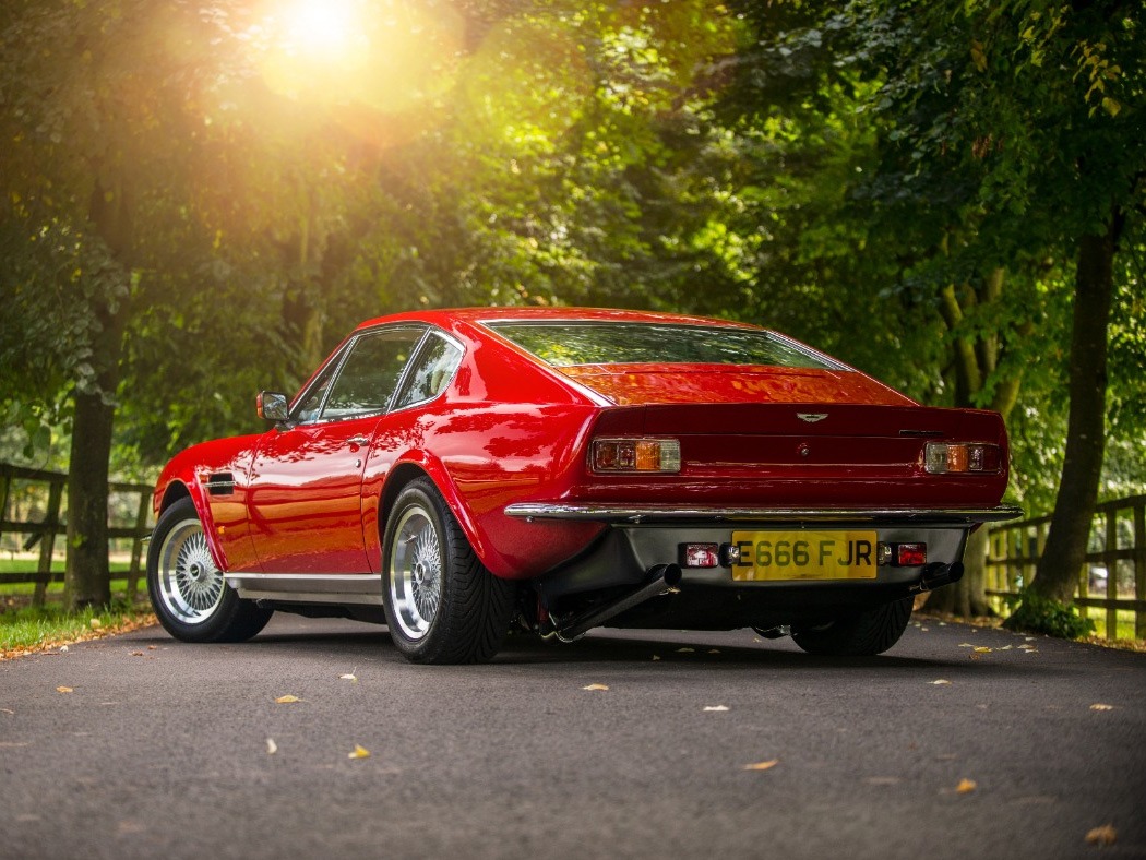 1988 Aston Martin V8 Vantage Image 3