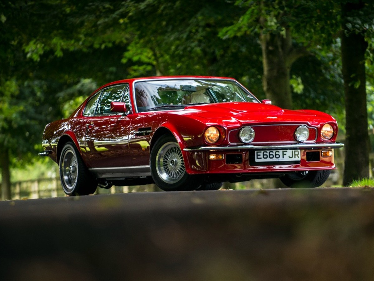 1988 Aston Martin V8 Vantage Image 1