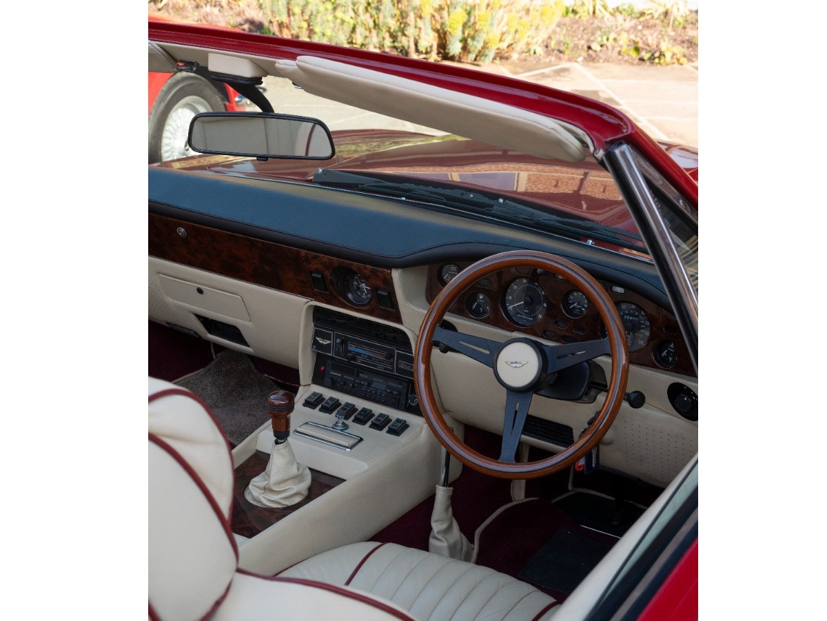 1983 Aston Martin V8 Vantage Image 4