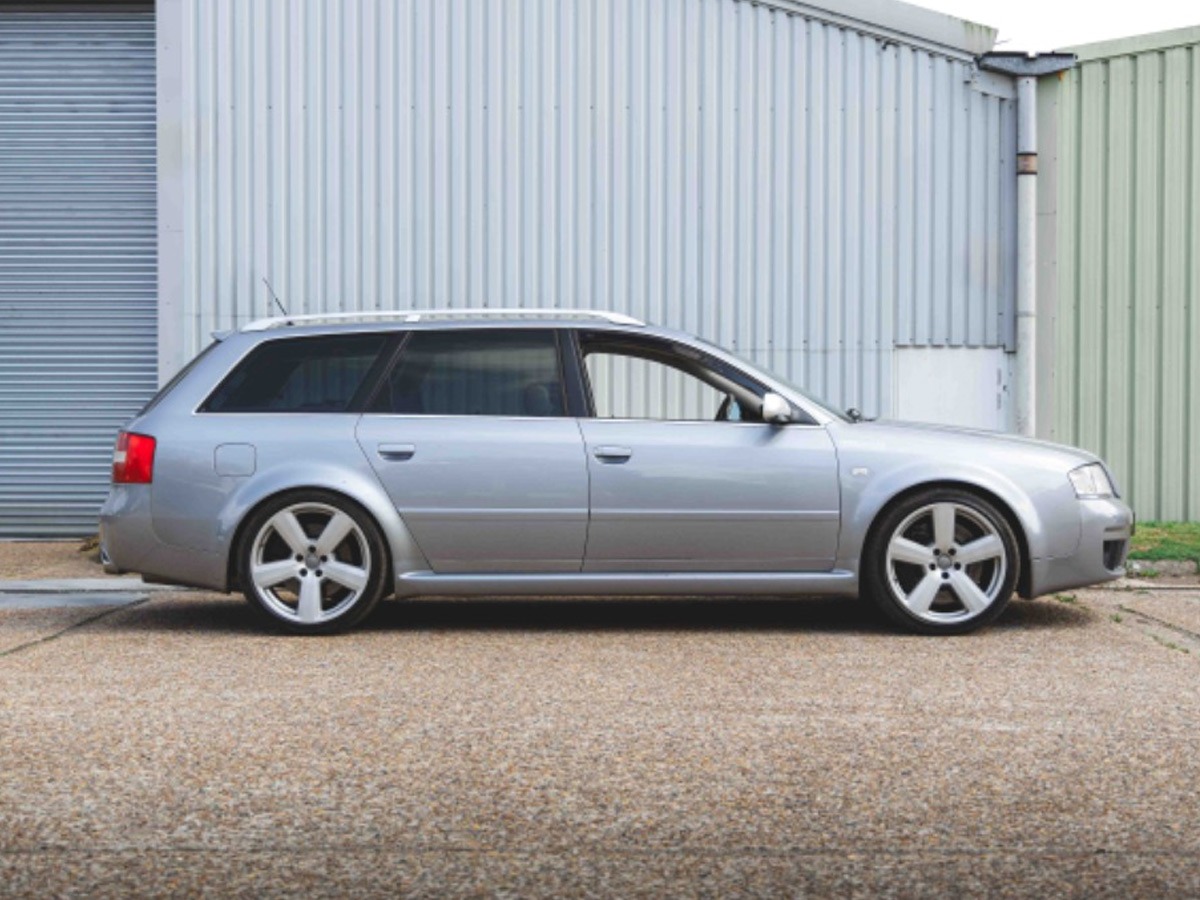 2003 Audi RS6 Image 3