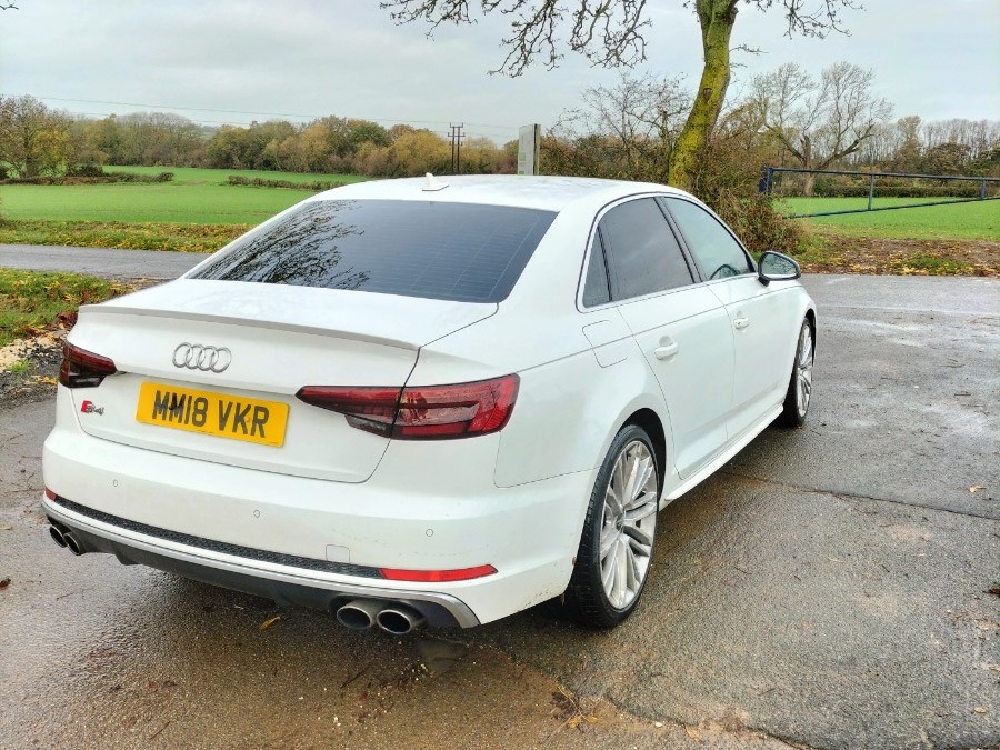 2018 Audi S4 Image 3