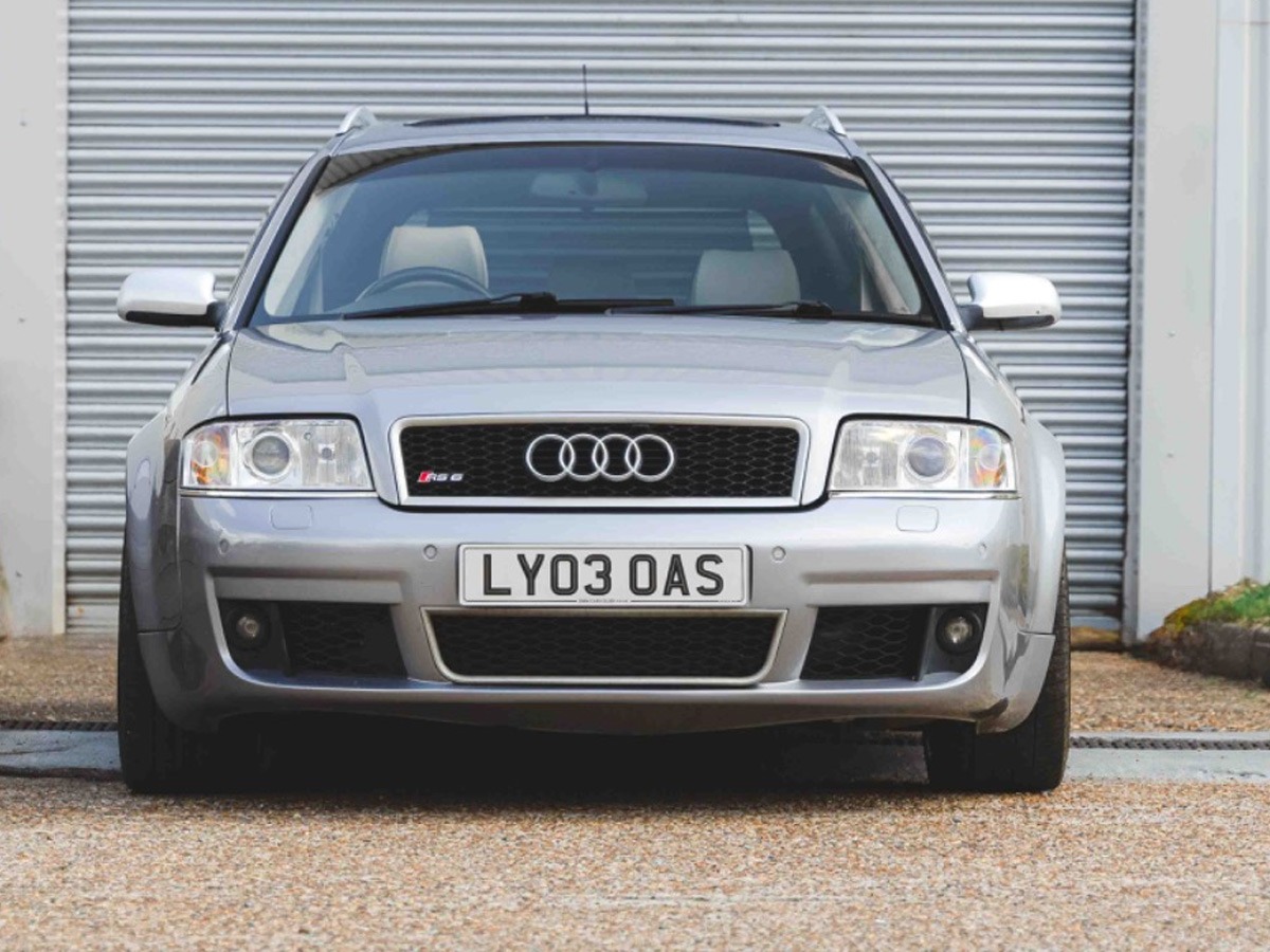 2003 Audi RS6 Image 1