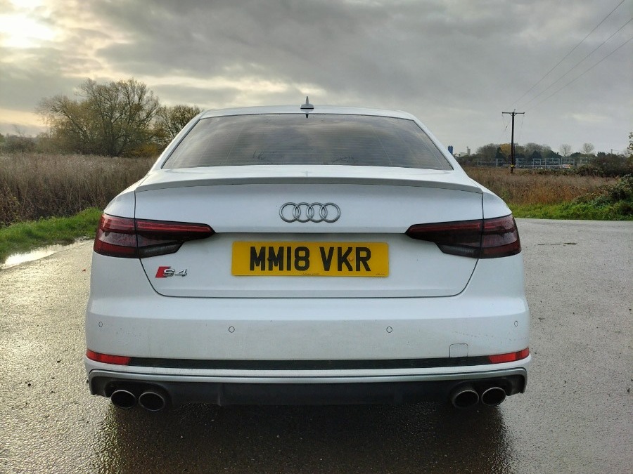 2018 Audi S4 Image 8