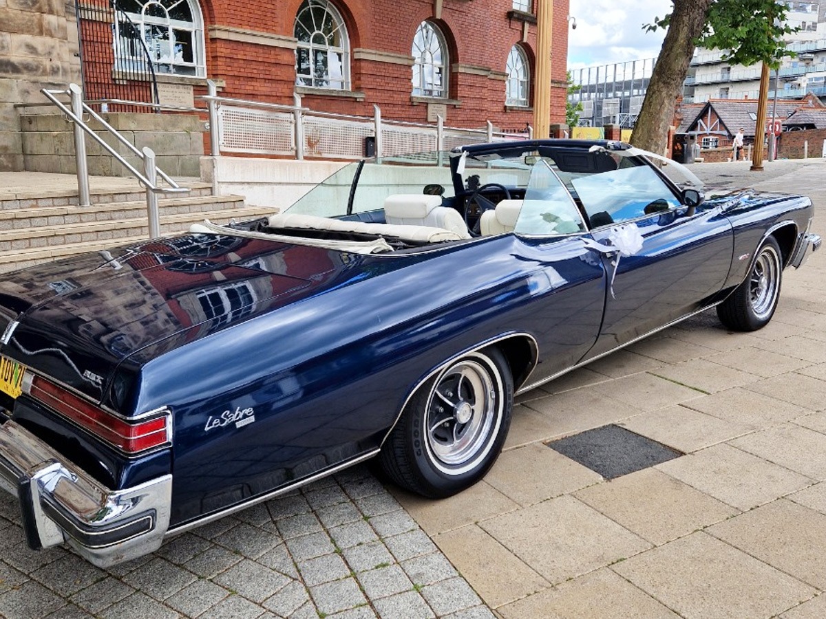 1974 Buick Lesabre Image 2