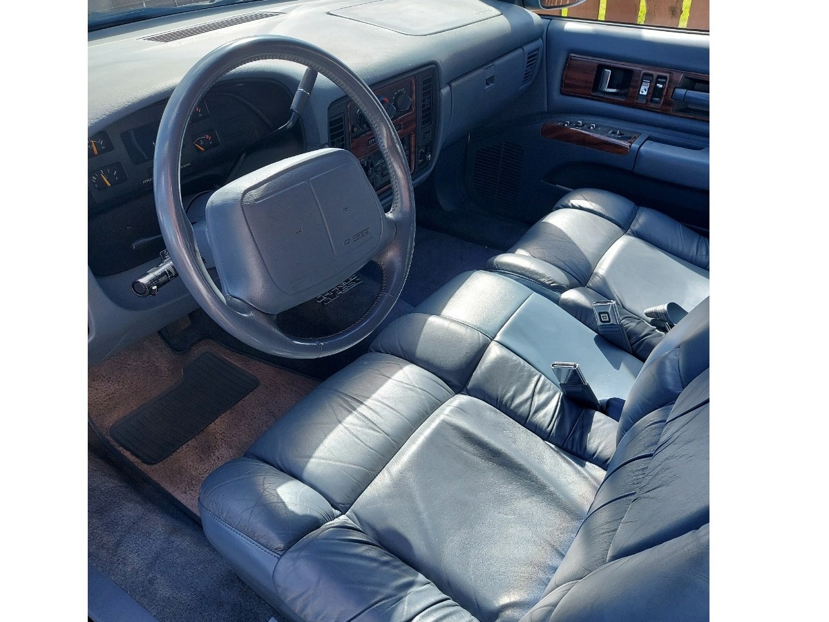 1996 Chevrolet Caprice Classic Image 3
