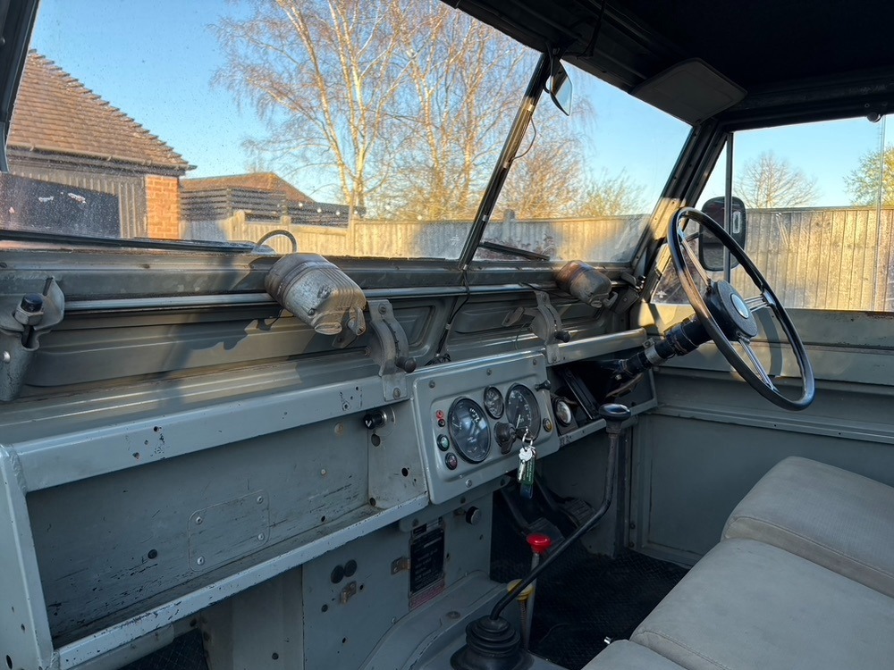 1966 Land Rover Series 2 Image 5