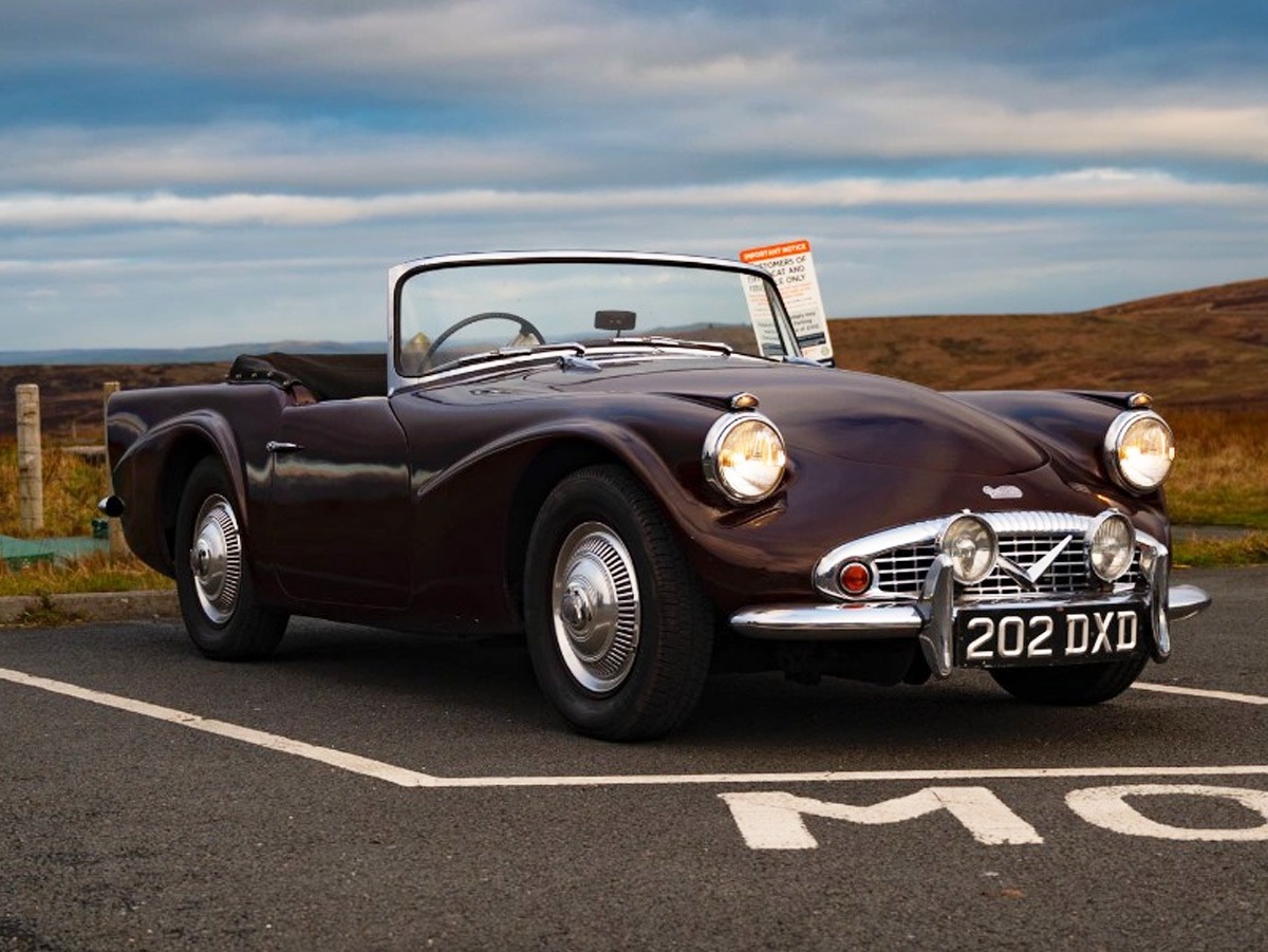 1962 Daimler Sp 250 Image 2