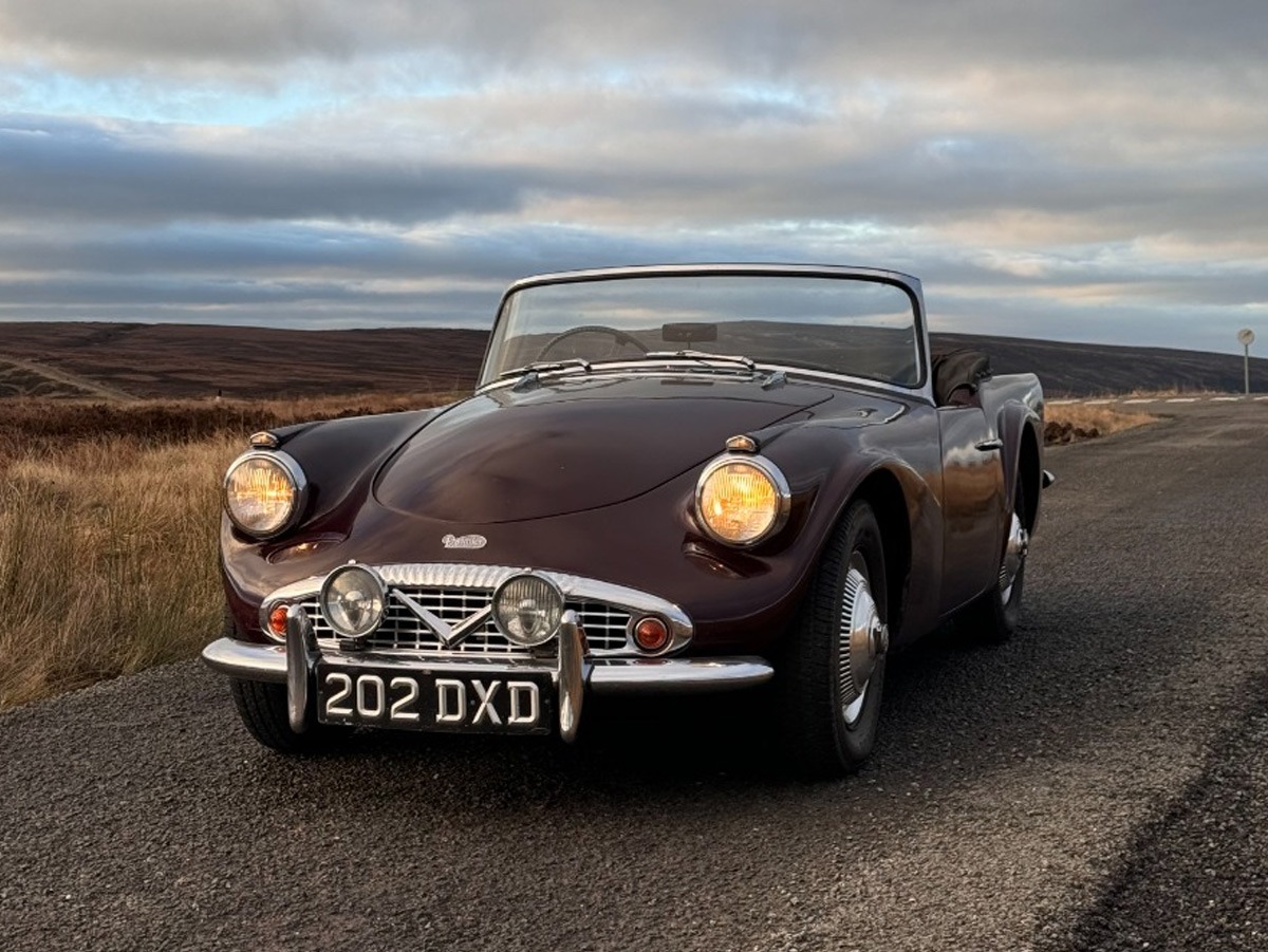 1962 Daimler Sp 250 Image 3