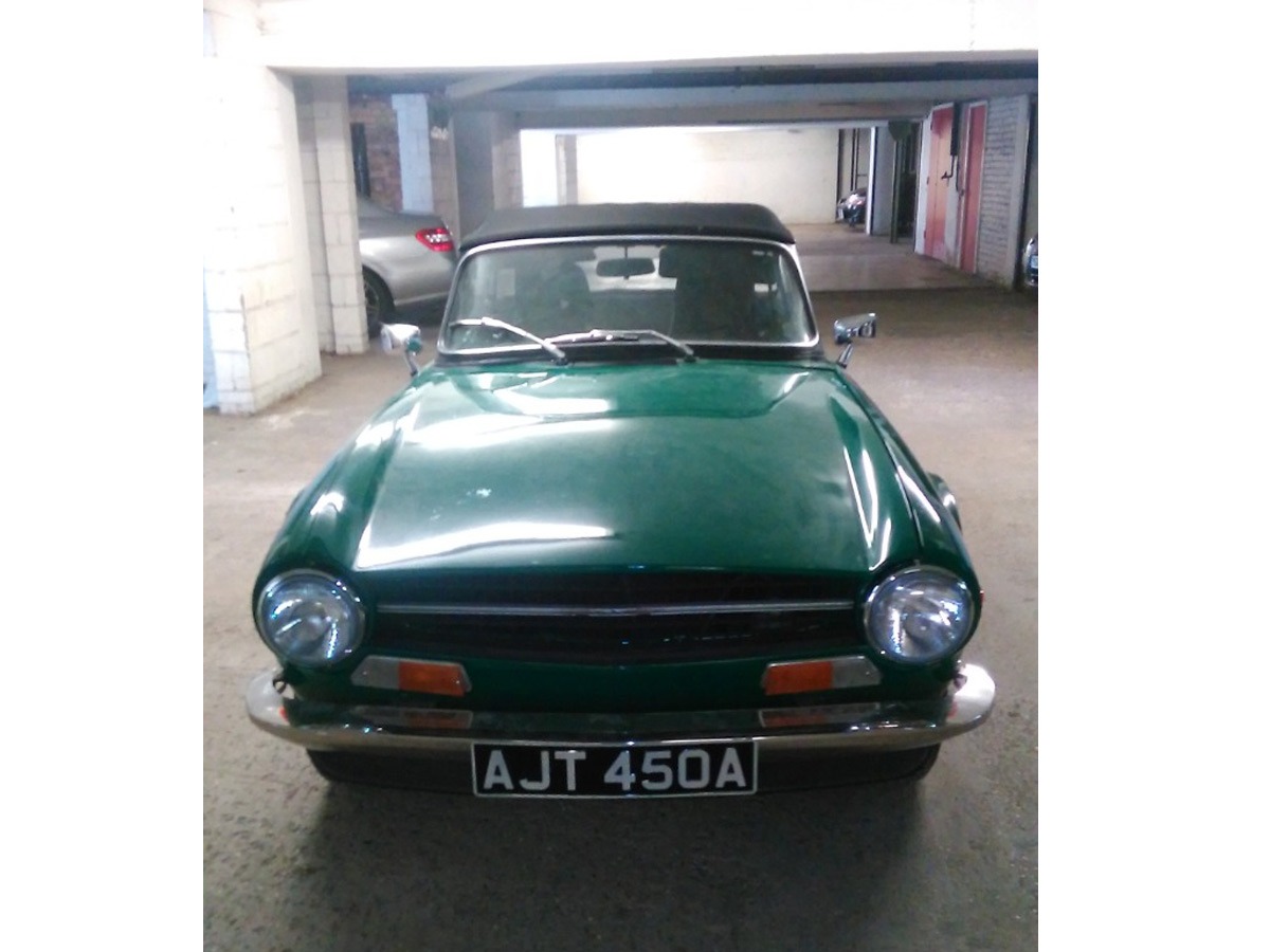 1973 Triumph TR6 Image 2