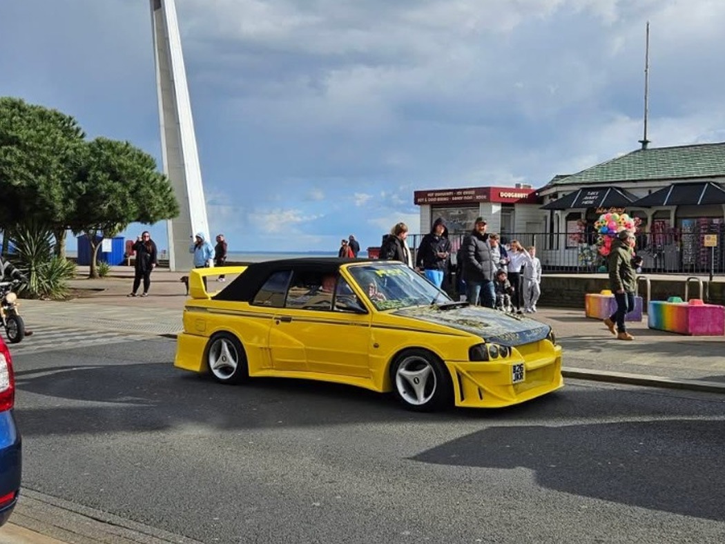 1989 Ford Escort Image 7