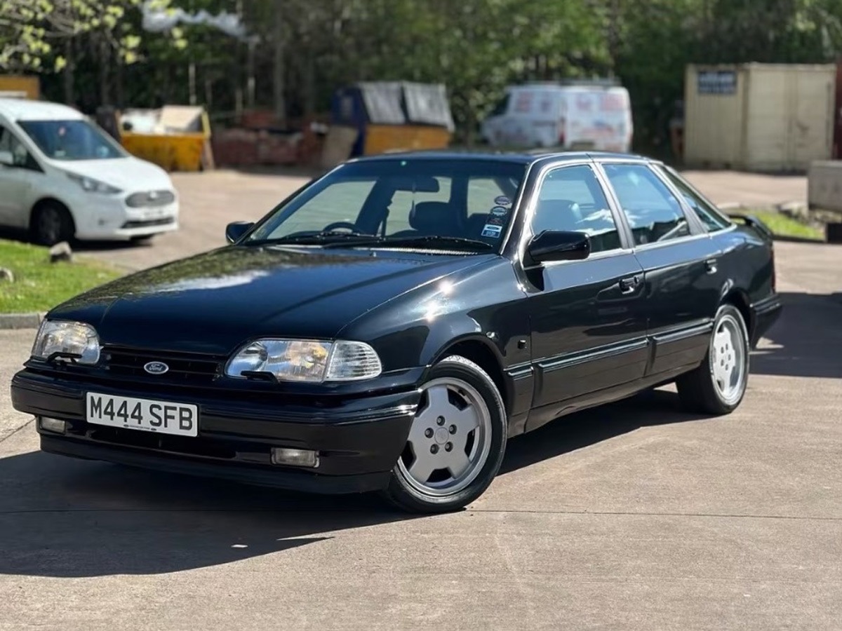 1994 Ford Granada Image 1