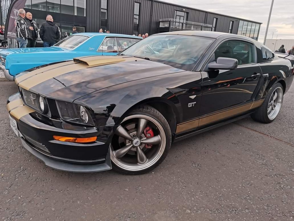 2008 Ford Mustang Image 3
