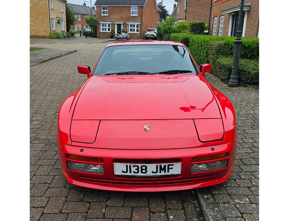 1991 Porsche 944 Image 1