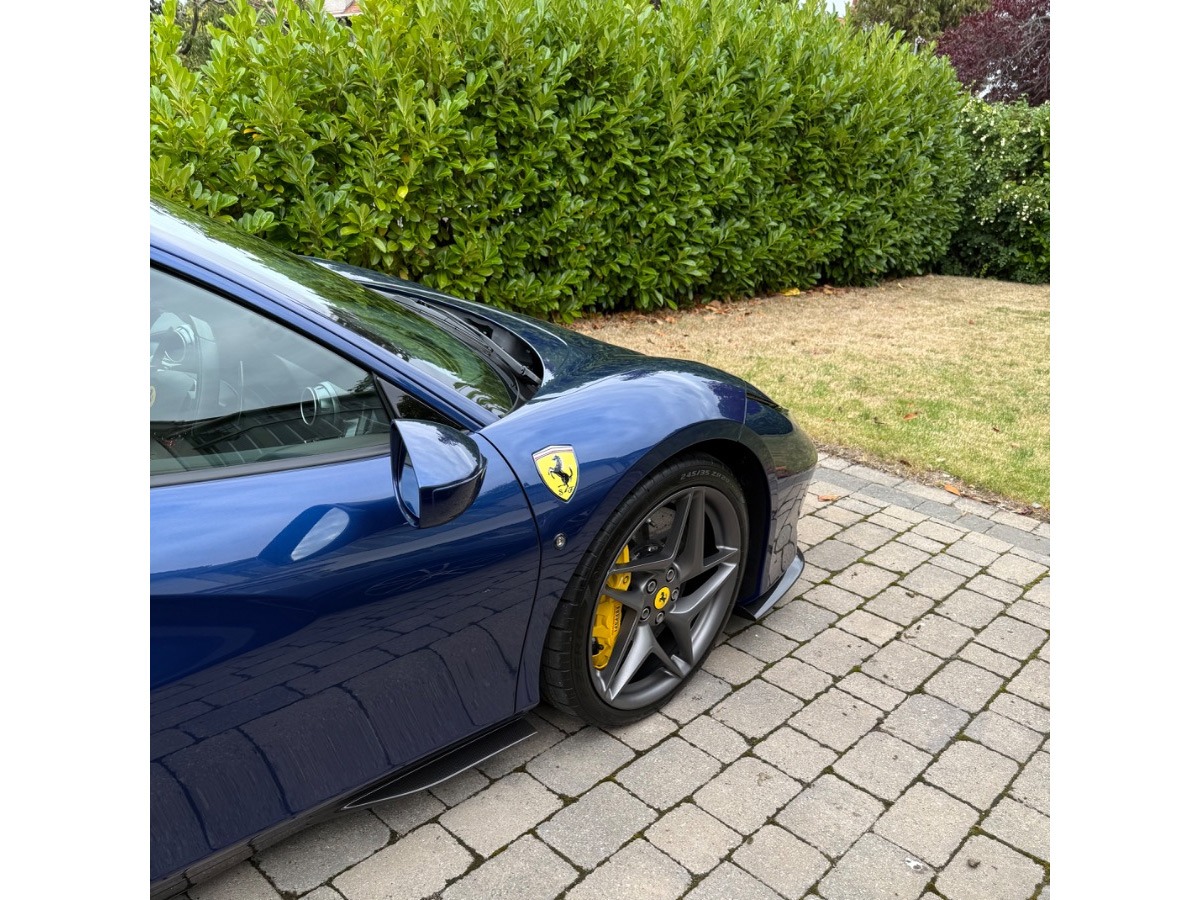 2021 Ferrari F8 Image 4