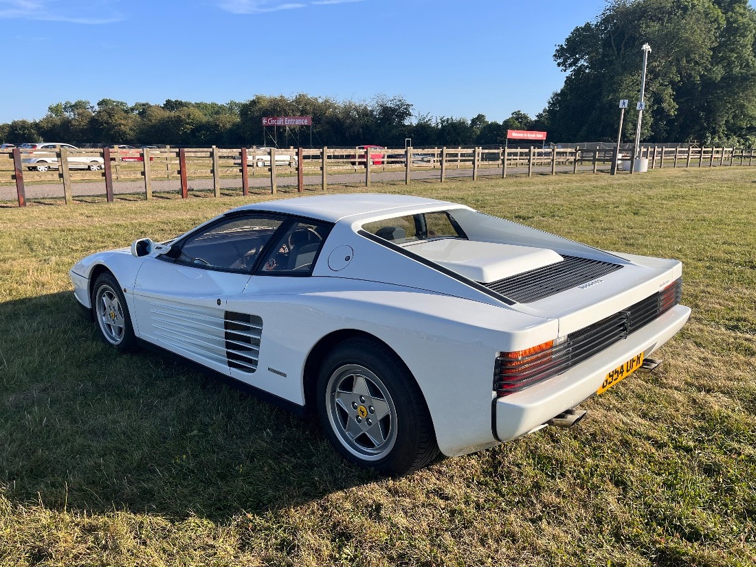 1989 Ferrari Testarossa Image 3