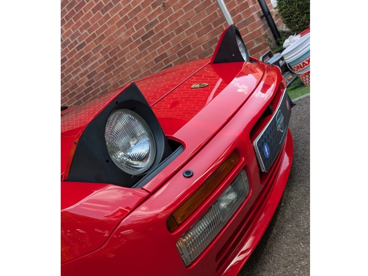 1991 Porsche 944 Image 5