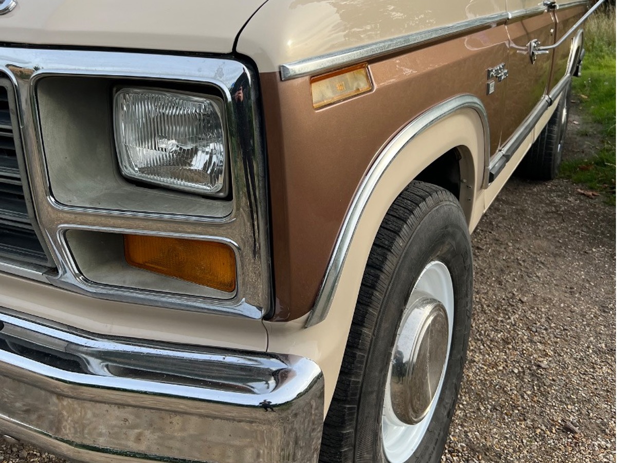 1981 Ford F250 Image 13