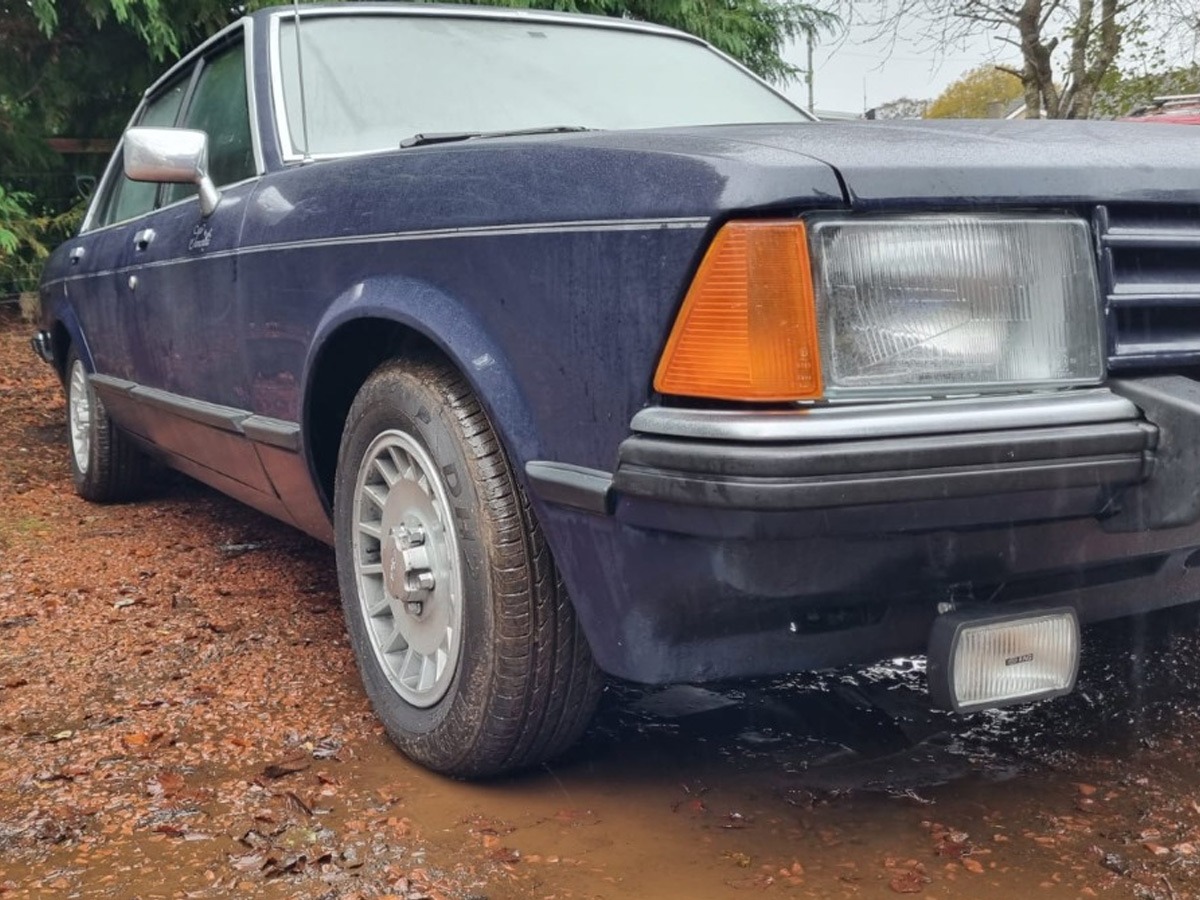 1980 Ford Granada Image 3