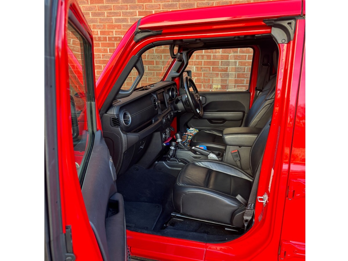 2020 Jeep Wrangler Image 9