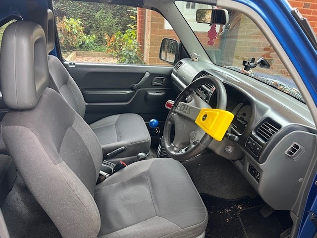 2004 Suzuki Jimny Image 5