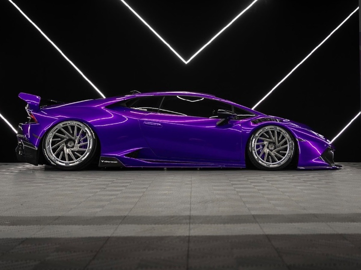 2017 Lamborghini Huracan Image 2