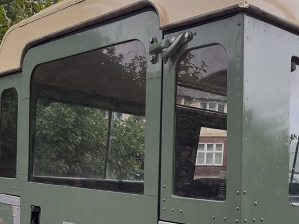 1969 Land Rover Series 2 Image 4