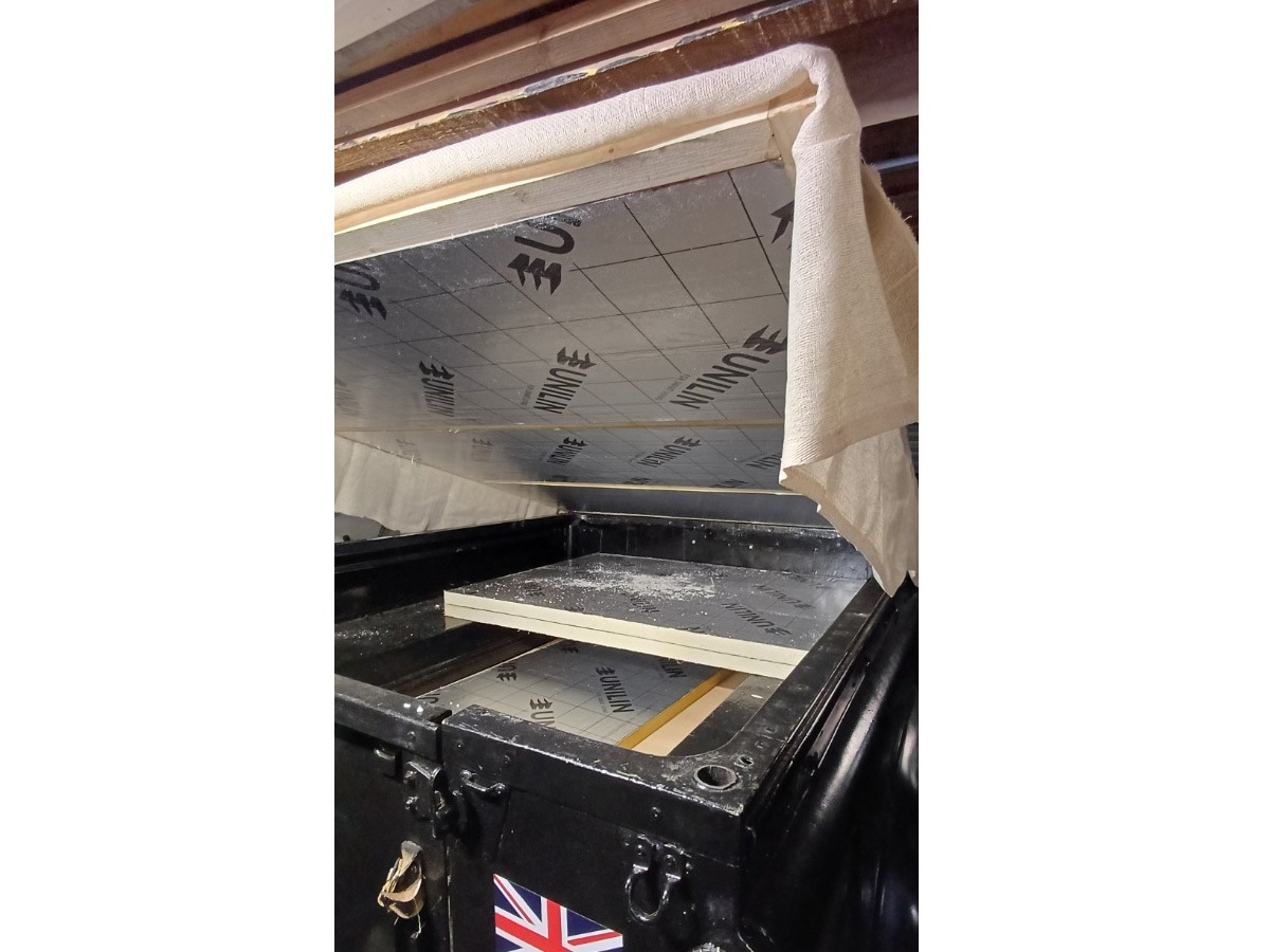 1987 Land Rover 110 Image 8