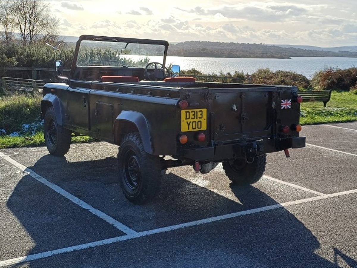 1987 Land Rover 110 Image 3