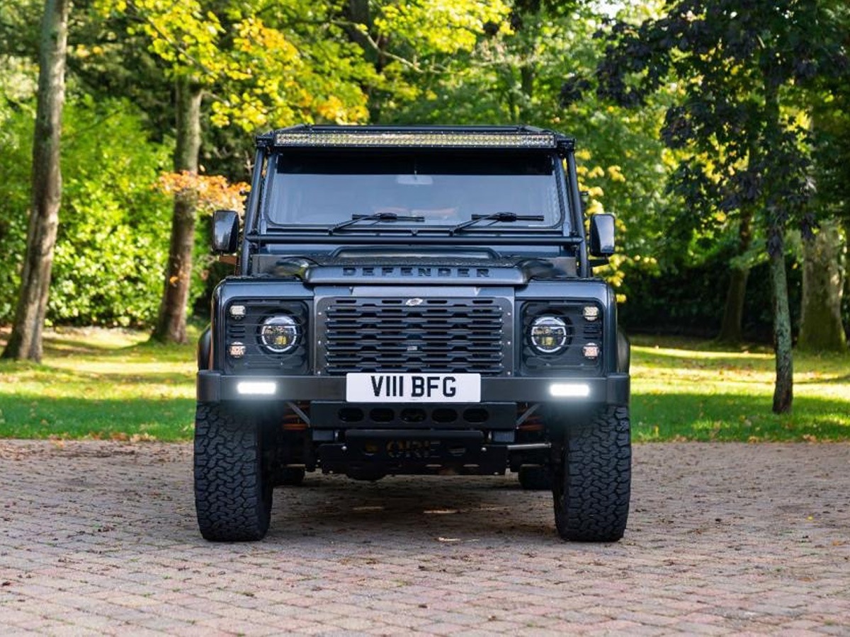 2009 Land Rover Defender 90 Image 3