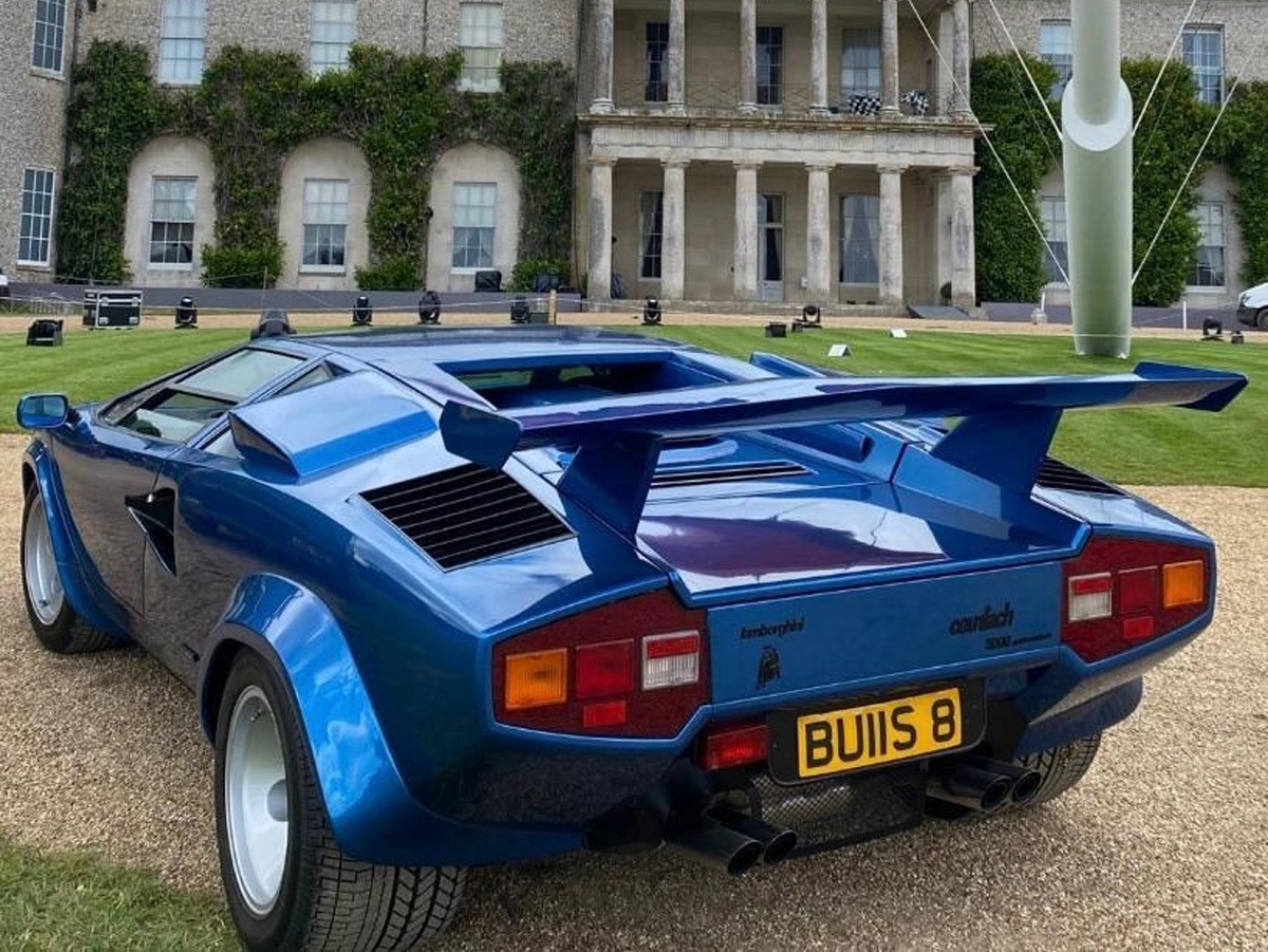 1985 Lamborghini Countach Image 3