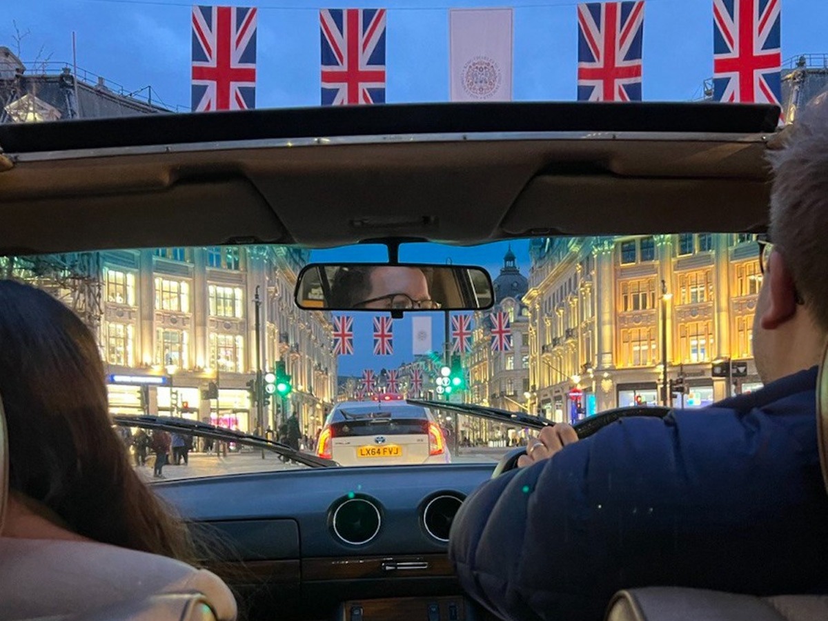 1982 Mercedes-Benz 200 Image 10