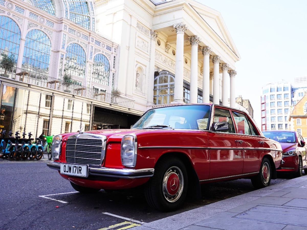 1976 Mercedes-Benz 240 Image 20