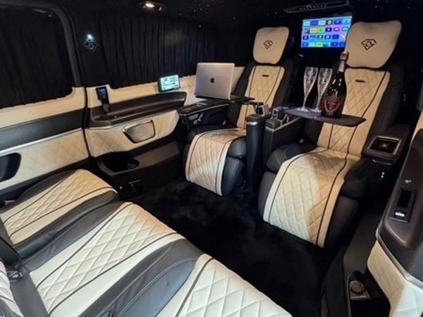 2021 Mercedes-Benz V-Class Image 4