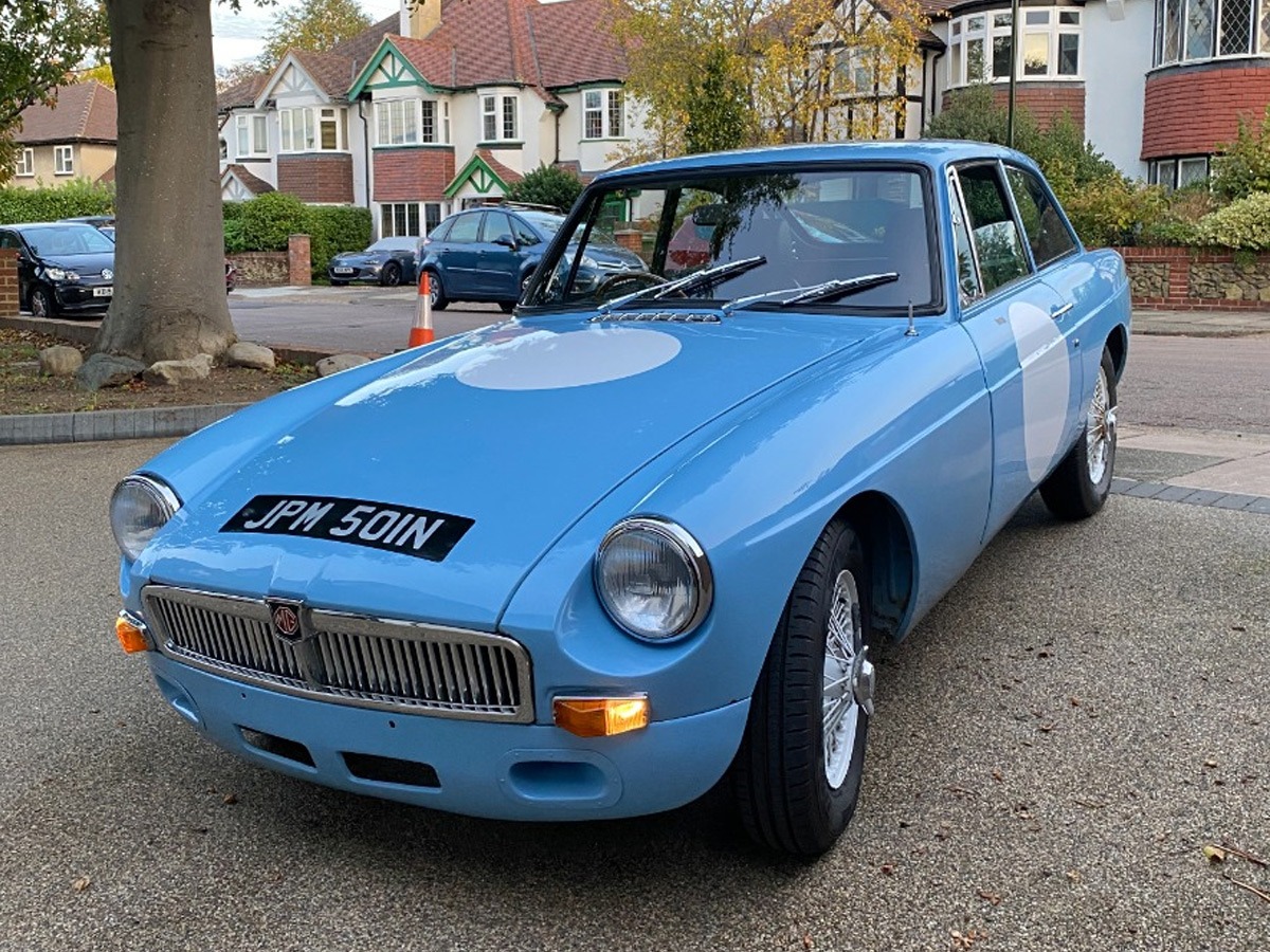 1975 MG MGB Image 3